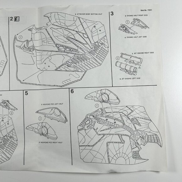 Lindberg ID4 Captured Alien Attacker Plastic Model Kit 1996 Complete - Picture 8 of 12